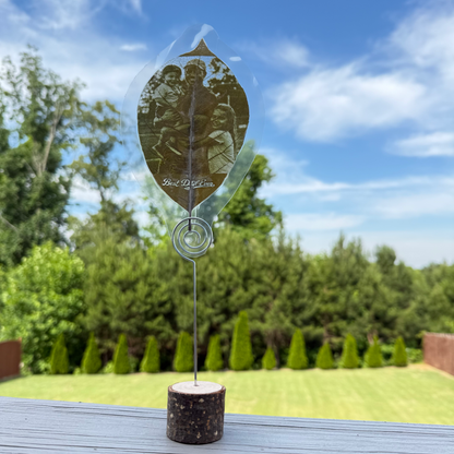 Custom Photo Engraved on the Leaf